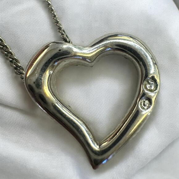 Swarovski Crystal Heart Pendant Necklace, Silver Plated Heart Necklace - Picture 3 of 4